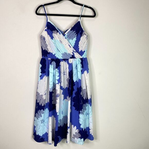 New Banana Republic Strappy Crossover Vee Pocket Dress Women's Size 2 - Picture 2 of 9